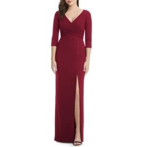 NWT After Six 6814 V-Neck 3/4 Sleeve Full Length Crepe Formal Gown Burgundy XXS